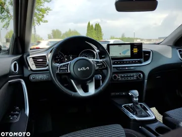 Car image 31