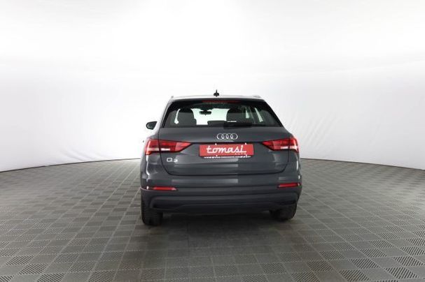 Audi Q3 35 TDI S tronic Business 110 kW image number 5