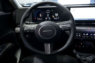 Car image 30