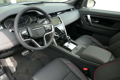 Car image 10