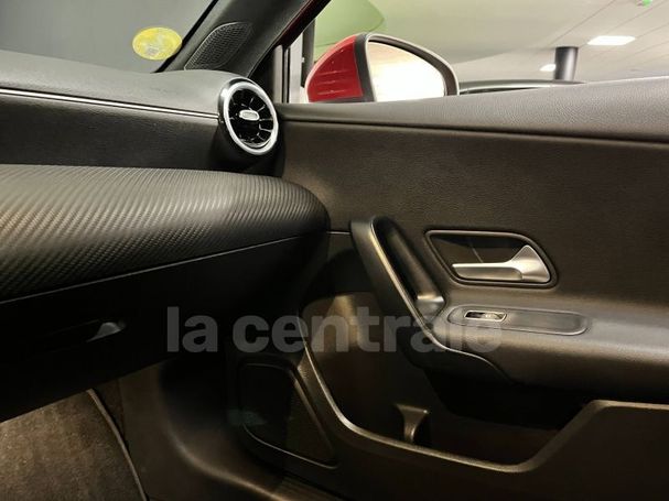 Mercedes-Benz A 200 d 8G-DCT Line 110 kW image number 15