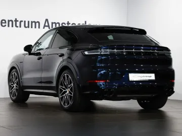 Car image 29