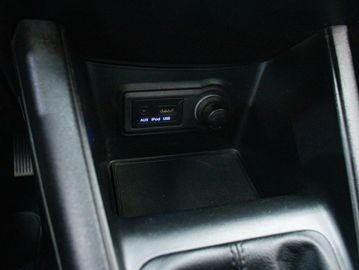 Car image 38