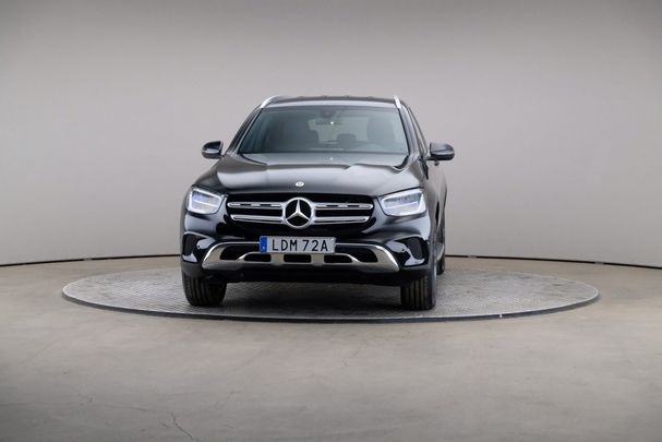 Mercedes-Benz GLC 300 e 4Matic 235 kW image number 2