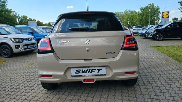 Suzuki Swift 1.2 Hybrid Comfort 61 kW image number 8