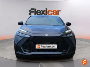 Car image 2