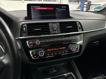 Car image 36