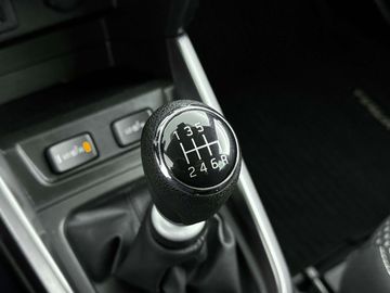 Car image 25