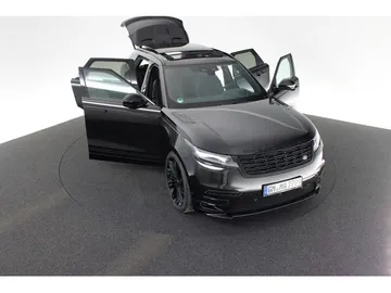 Car image 26