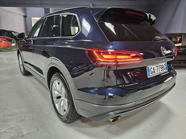 Volkswagen Touareg 3.0 TDI 4Motion 170 kW image number 6