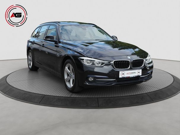 BMW 320d Touring xDrive Sport Line 140 kW image number 2