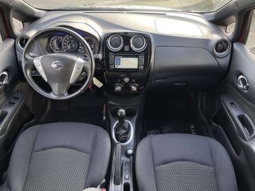 Car image 13