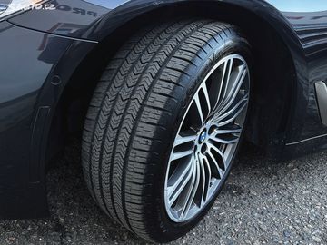 Car image 48