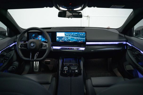 BMW i5 eDrive40 M Sport 250 kW image number 4