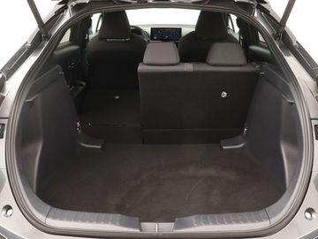 Car image 37