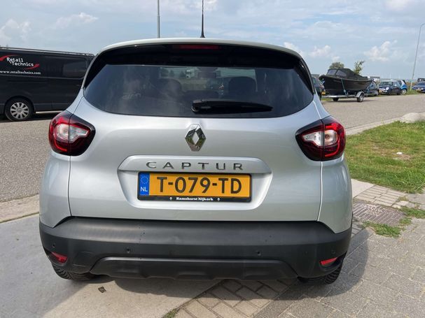 Renault Captur TCe LIMITED 66 kW image number 5