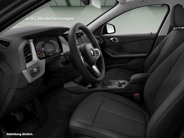 BMW 118i 100 kW image number 4