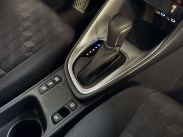 Car image 37