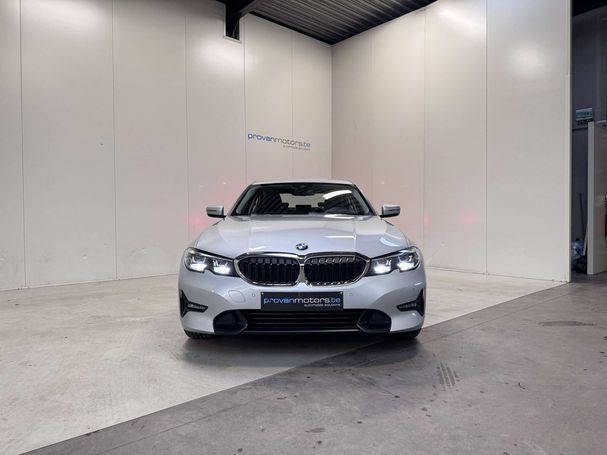 BMW 320i 135 kW image number 27