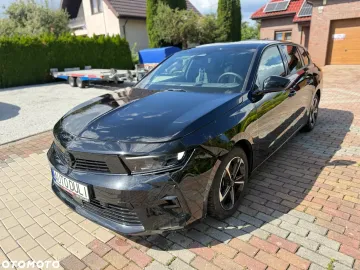 Car image 32