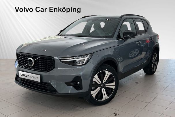 Volvo XC40 Recharge T4 Plus Dark 157 kW image number 1