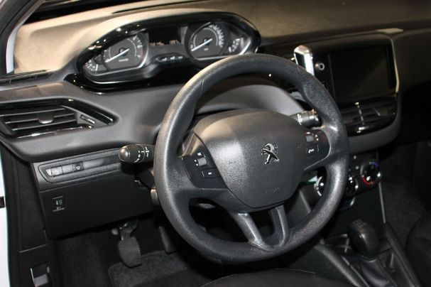 Peugeot 208 61 kW image number 11