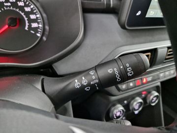 Car image 31