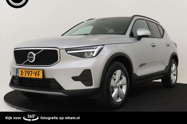 Volvo XC40 B3 Essential 120 kW image number 1