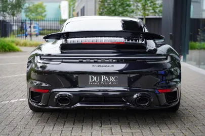 Car image 29