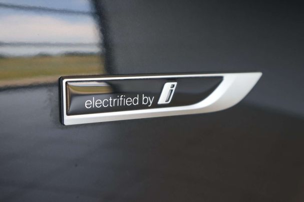 BMW 530 e 215 kW image number 30