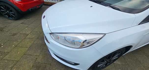 Ford Focus 1.5 TDCi Business 70 kW image number 3