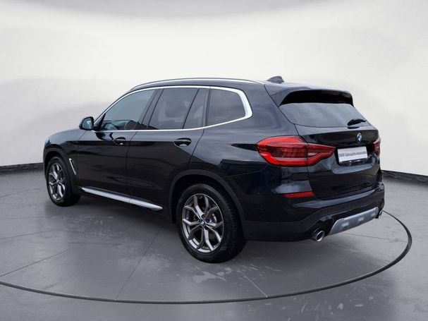 BMW X3 xDrive20d xLine 140 kW image number 4