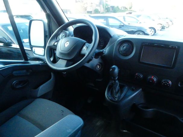 Renault Master L2H2 96 kW image number 9