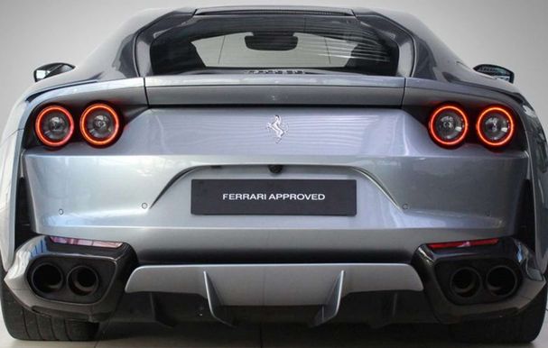 Ferrari 812 Superfast 588 kW image number 8