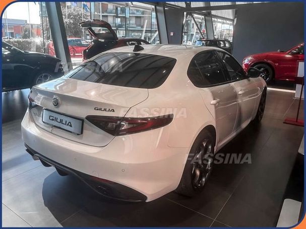 Alfa Romeo Giulia 2.2 Q4 154 kW image number 6