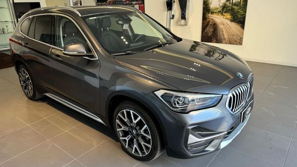 BMW X1 25e xDrive 162 kW image number 2