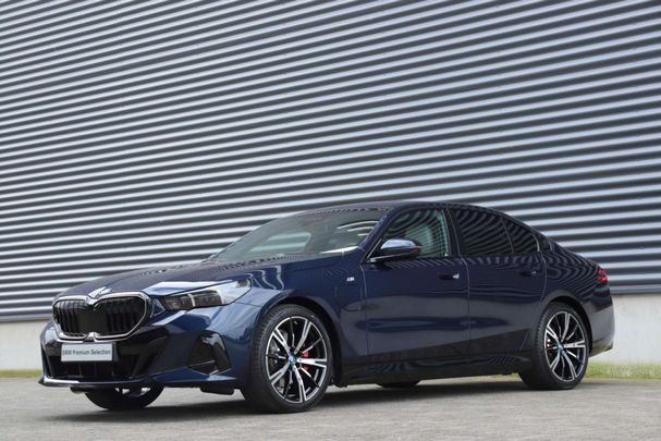 BMW 530 e 220 kW image number 43