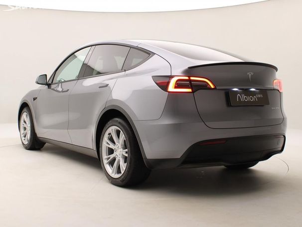 Tesla Model Y Long Range AWD Dual Motor 378 kW image number 4