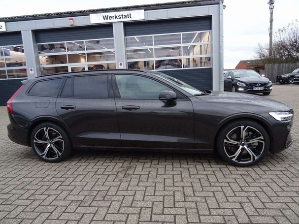 Volvo V60 T8 Ultimate Dark AWD 335 kW image number 7