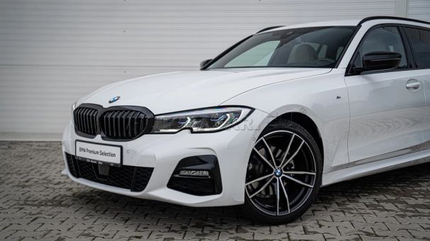 BMW 320d Touring 140 kW image number 12