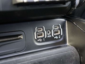 Car image 31