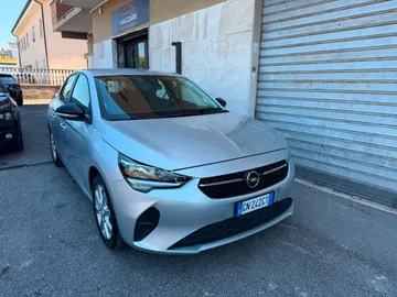 Car image 4