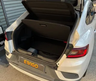 Car image 30