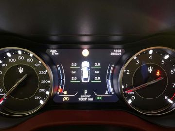 Car image 41