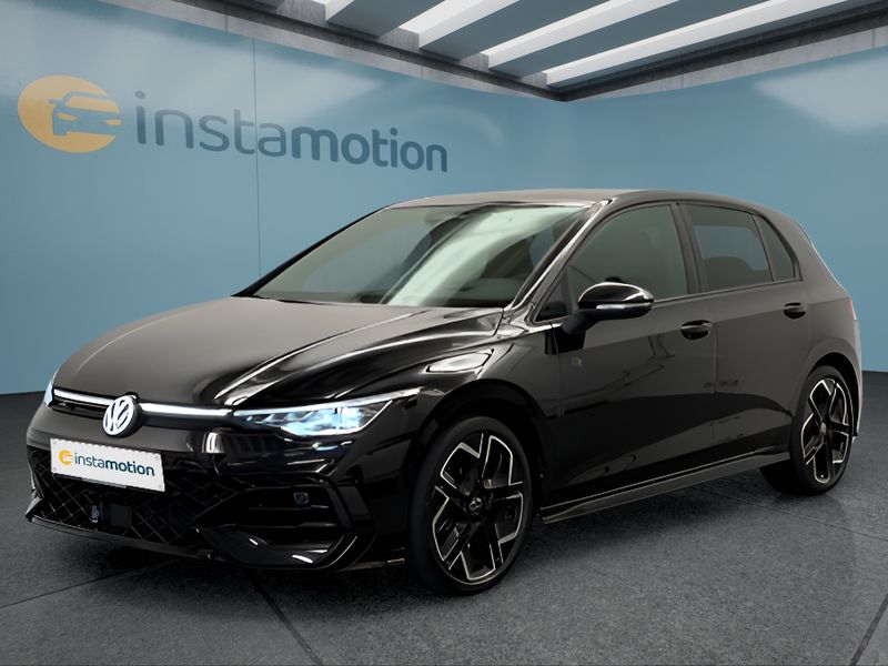 Volkswagen Golf 8 2.0