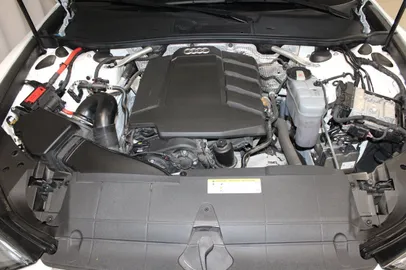 Car image 28