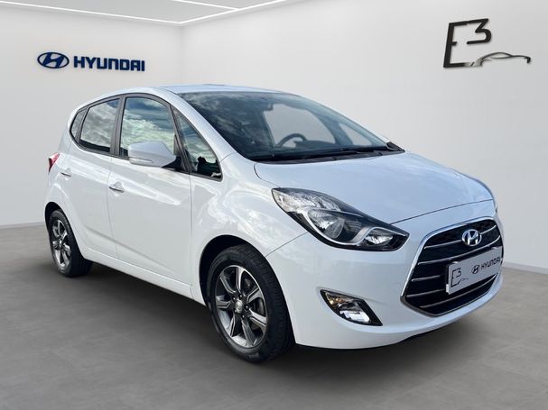 Hyundai ix20 1.4 blue Space+ 66 kW image number 2