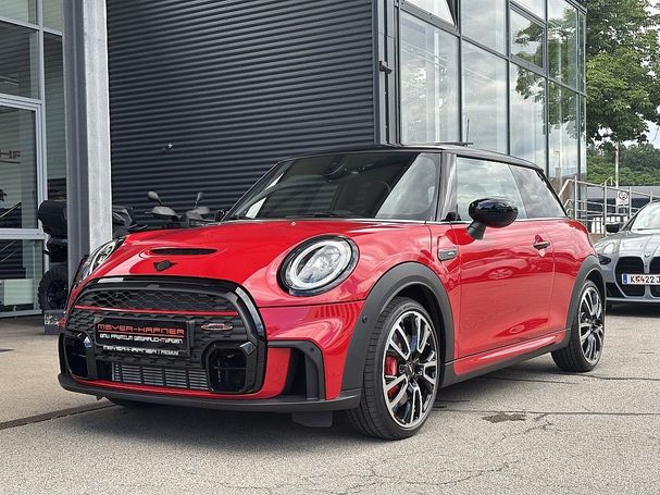 Mini John Cooper Works 170 kW image number 3