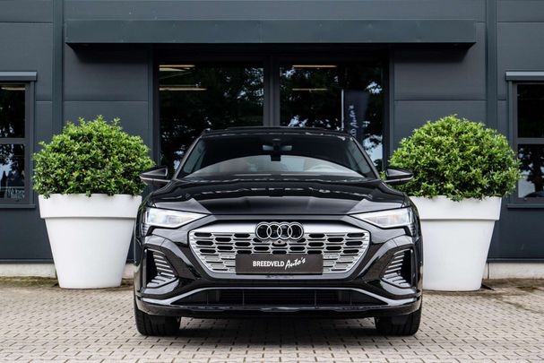 Audi Q8 50 quattro e-tron Sportback 95 kWh 250 kW image number 18