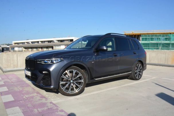 BMW X7 M xDrive 250 kW image number 2